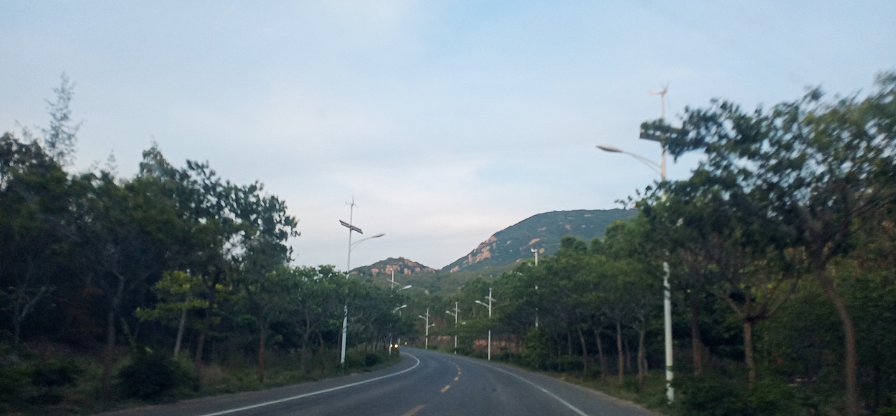 青山绿水就是金山银山