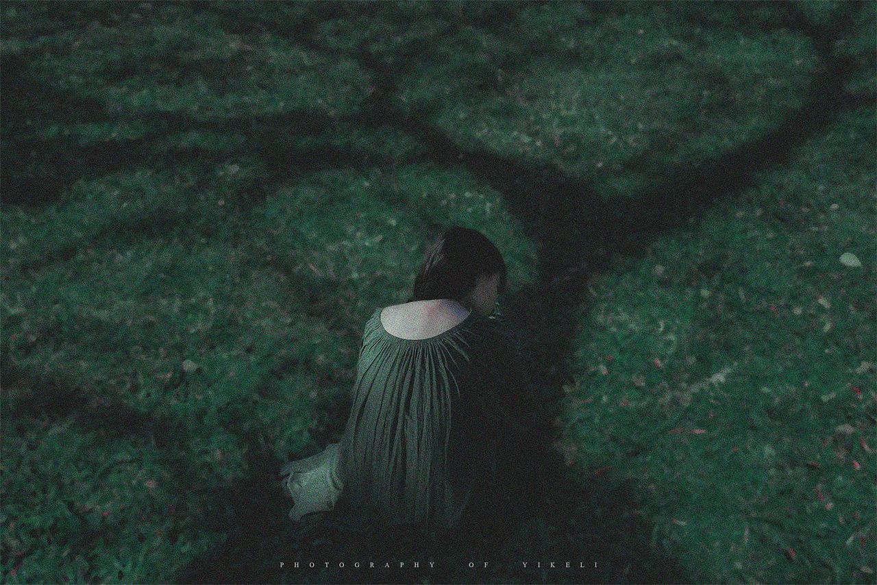 綠是像死而生（圖ZMzcwMzM1NDA4） - 人像攝影 - 站酷設(shè)計(jì)師阿喆YDD原創(chuàng)素材 - 站酷ZCOOL