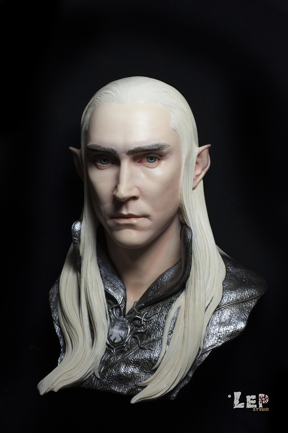 瑟兰迪尔胸像涂装完成~~