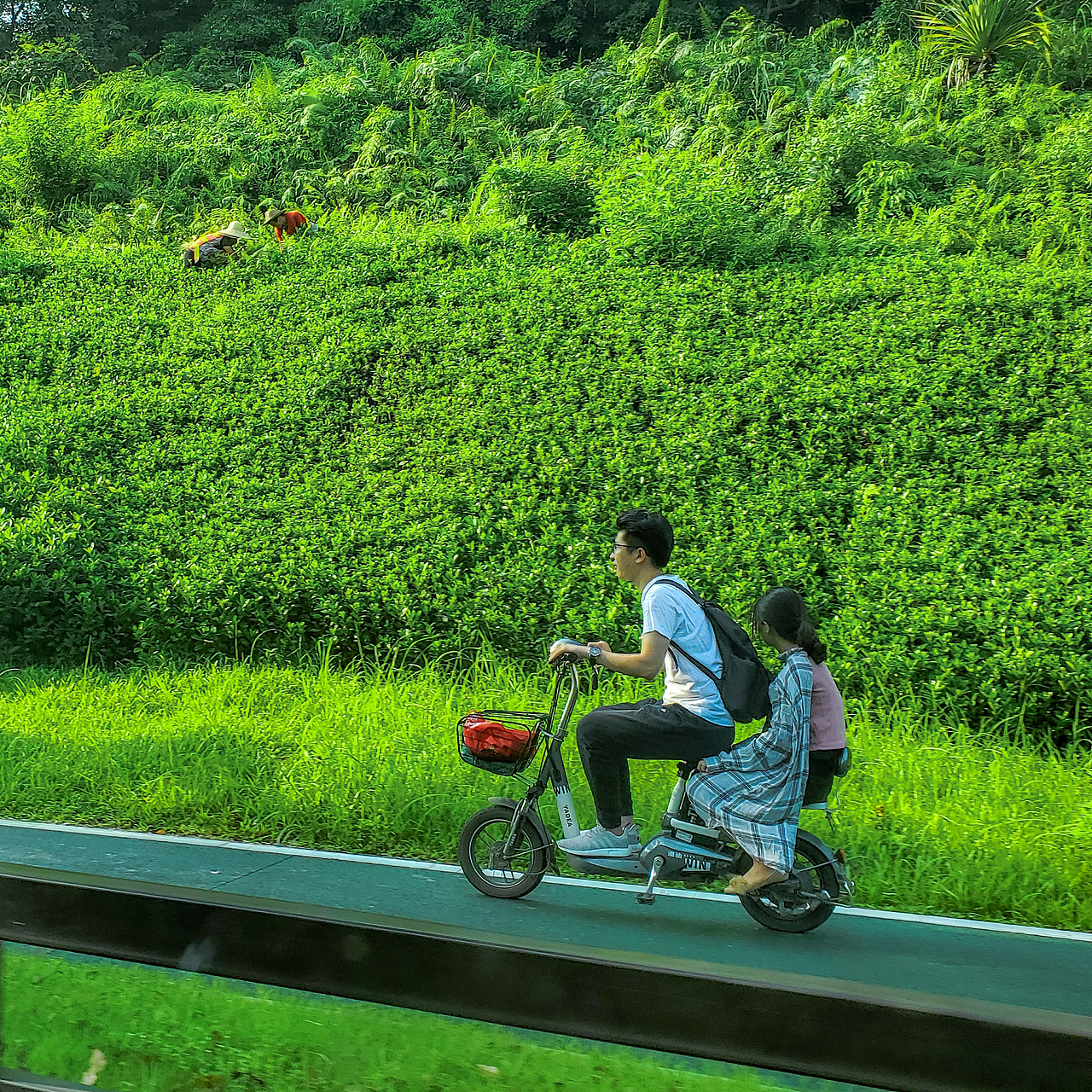 触之可及（图ZMTg2OTMzNTg0） - 人像摄影 - 站酷设计师YAYON原创素材 - 站酷ZCOOL