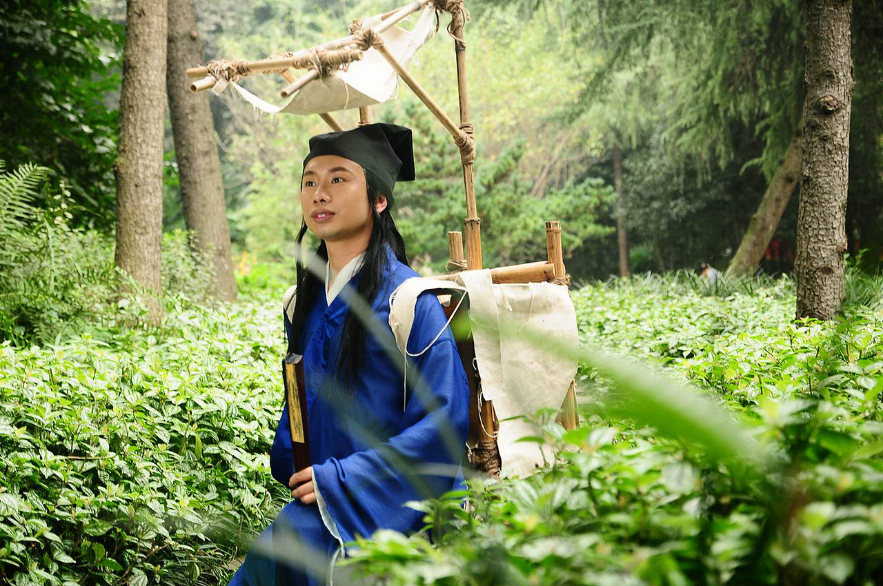 杨大侠(HeroYang):侠,始自人们对锄强扶弱的追求,也始自天下苍生挣脱苦难的渴望。