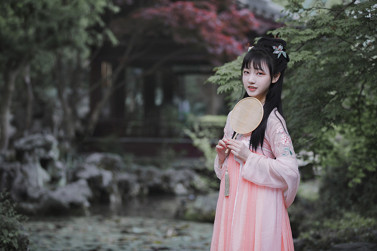 山有木兮木有枝