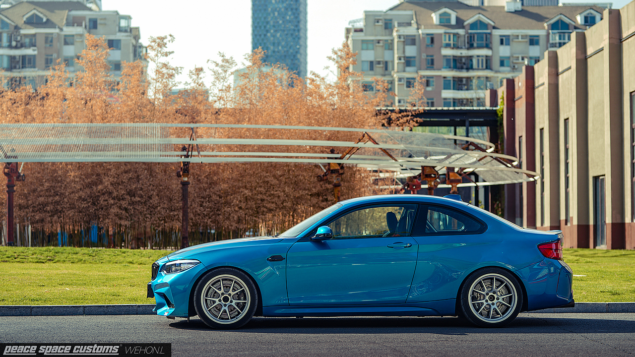 汽车摄影：BMW M2 COMPETITON 蓝（图ZMjUyMjg4MDAw） - 产品摄影 - 站酷设计师PSCwehonlau原创素材 - 站酷ZCOOL
