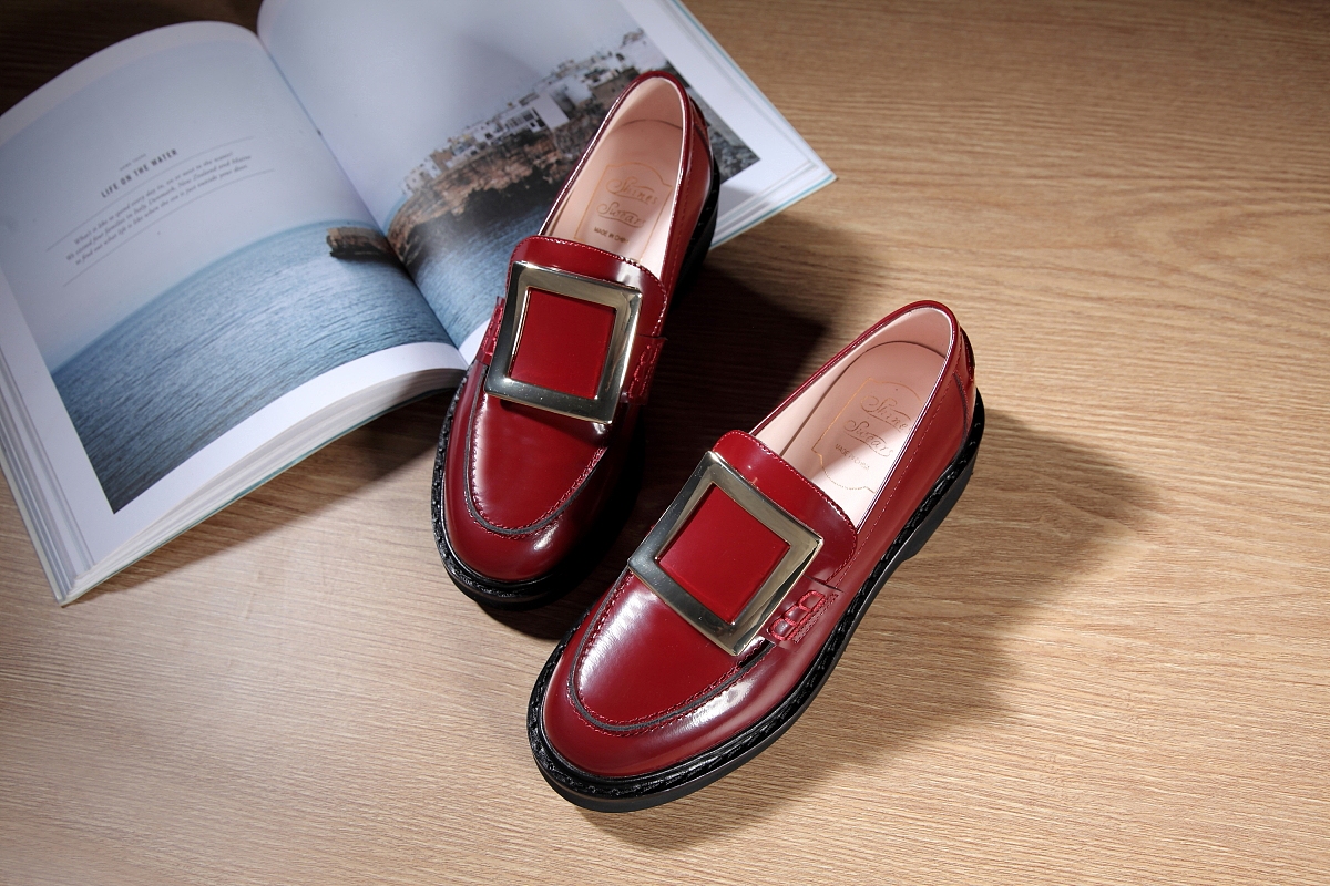 复古小皮鞋拍摄 平铺场景拍照 电商摄影 网拍图片（图ZMjE2MDMyMzY0） - 产品摄影 - 站酷设计师广州集映视觉摄影原创素材 - 站酷ZCOOL