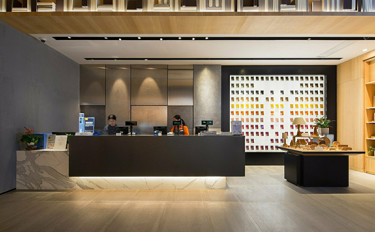 书店是一座城市饱满灵魂的见证,也是文化生长收容之所