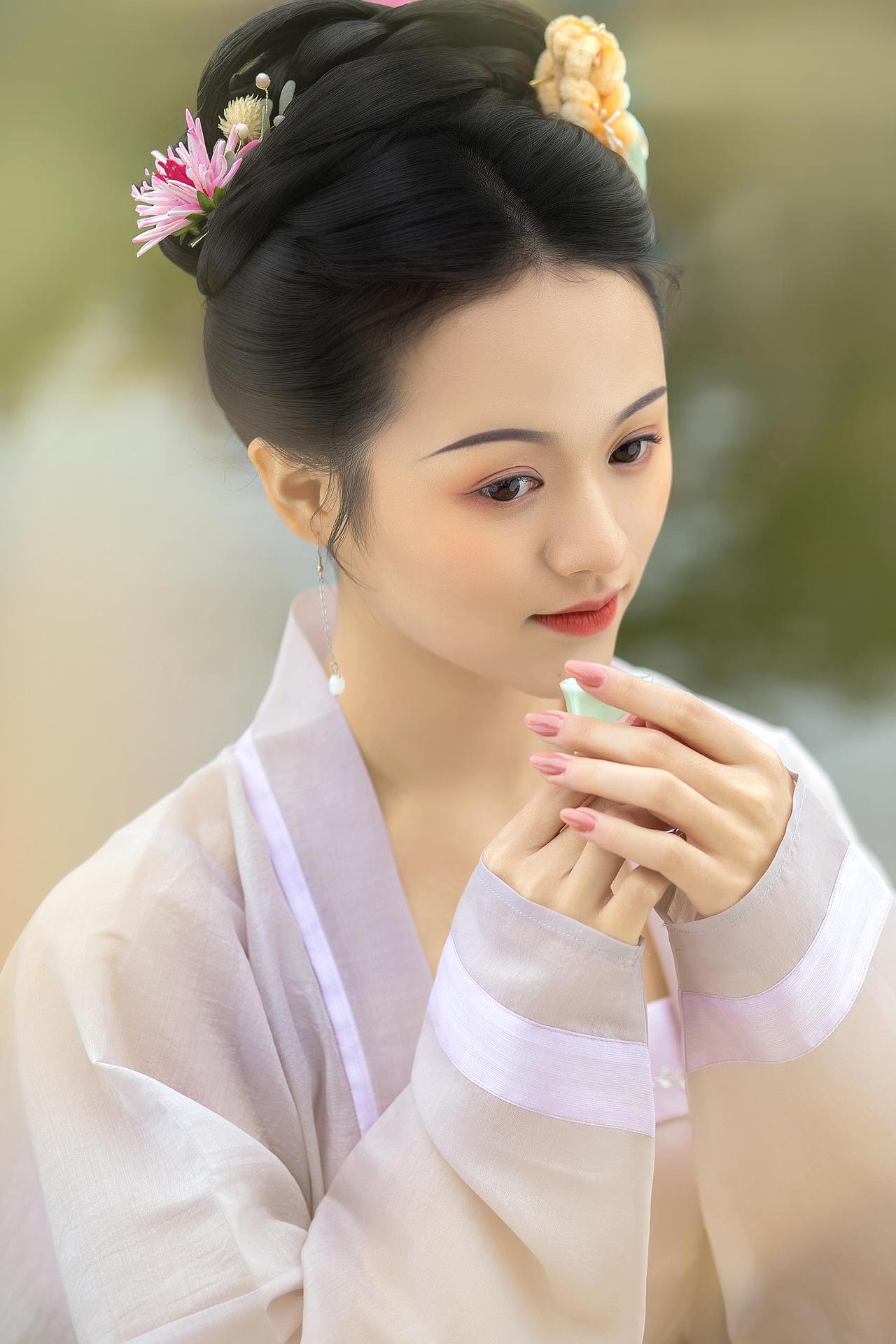 闺蜜（图ZMjc4NjIzNDQ0） - 人像摄影 - 站酷设计师摄影师东凯原创素材 - 站酷ZCOOL