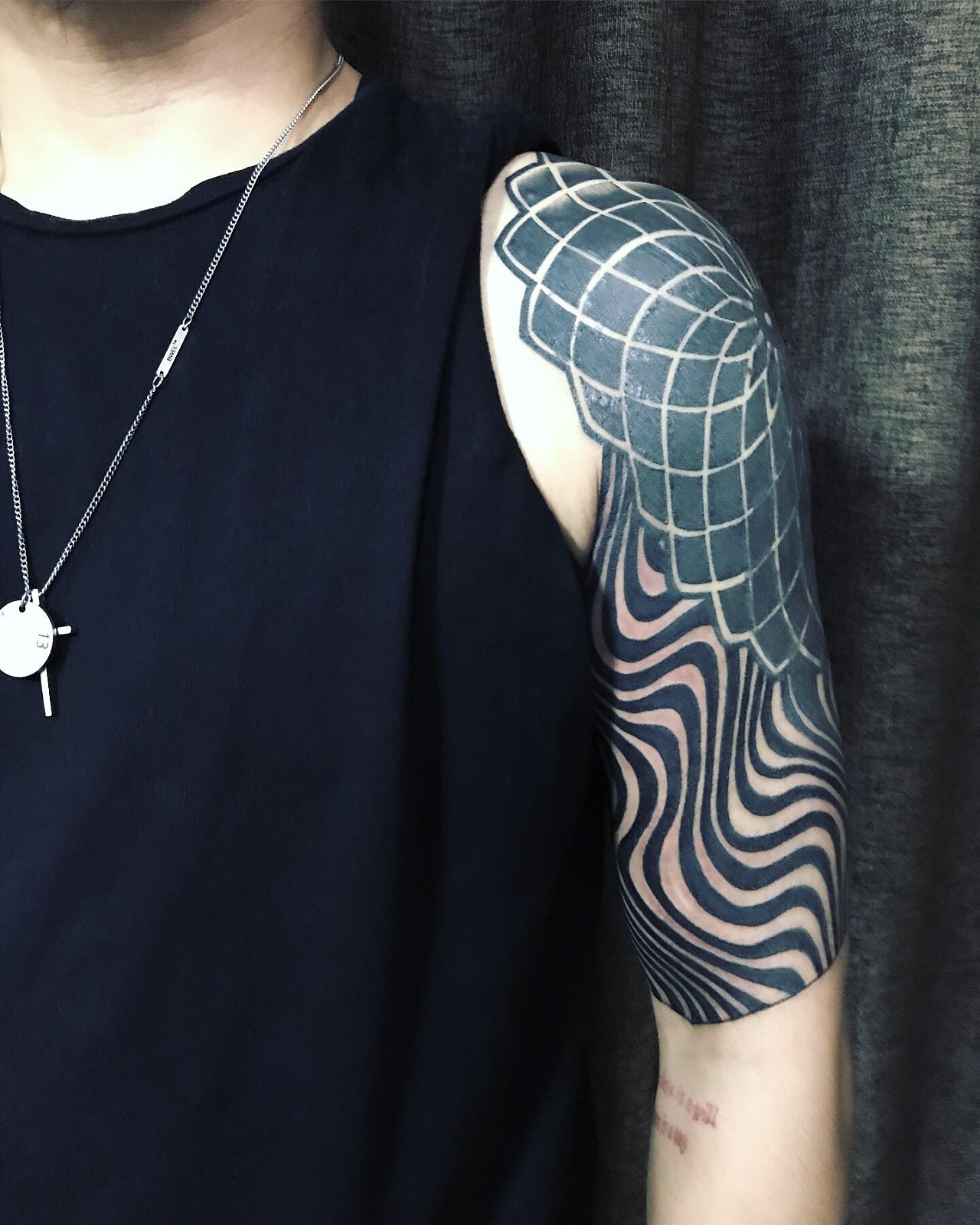 几何花臂阶段性成果|手工艺|其他手工艺|纹身师chen - 原创作品