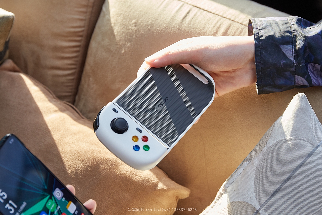 OPPO 游戏手柄 普通版 场景图（图ZMjA4NjAzODky） - 产品摄影 - 站酷设计师云间眠原创素材 - 站酷ZCOOL