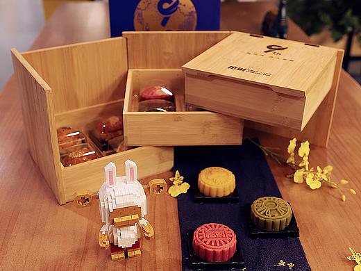 挖財9周年月餅禮盒設計（個人主頁-ZODA3Mjky） - 多領域 - 站酷設計師挖財UXD原創(chuàng)素材 - 站酷ZCOOL