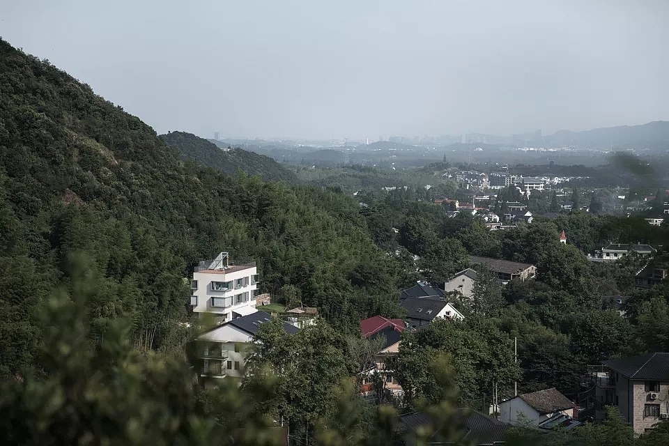 贵阳民宿设计:民宿酒店设计参考—莫干山窗之家民宿