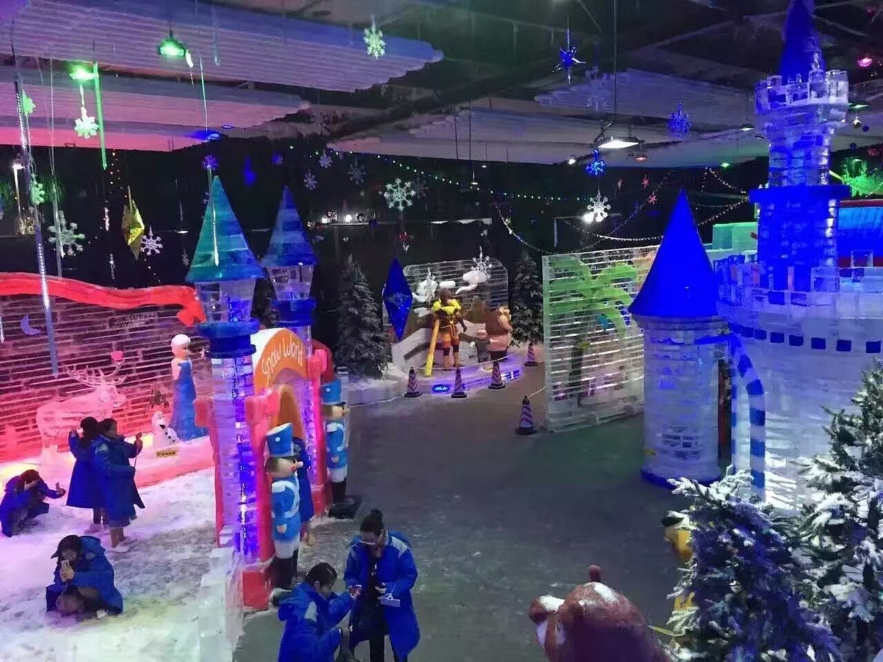 冰雪奇缘冰雕展览公司冰雕展活动景观冰雕乐园制作租赁（图ZMjU1NTg3MTg0） - 其他工业/产品 - 站酷设计师王炎炎原创素材 - 站酷ZCOOL