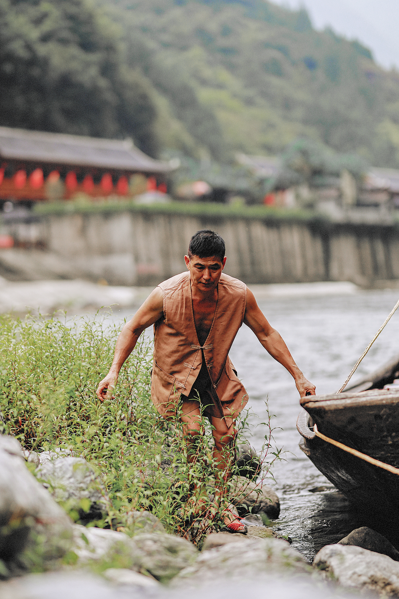 逆流而上,最后的纤夫