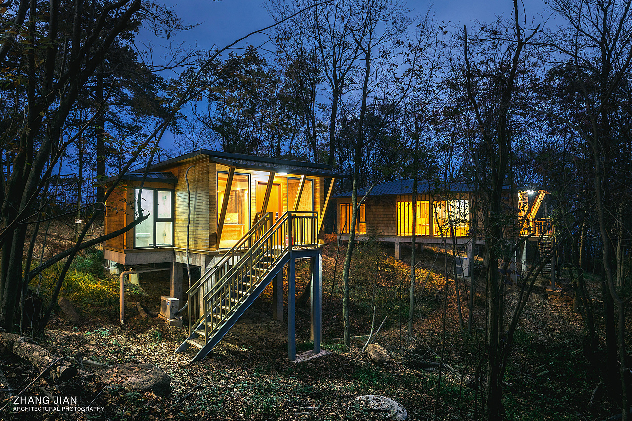 建筑空间摄影宜昌远安县太平顶悬崖木屋酒店