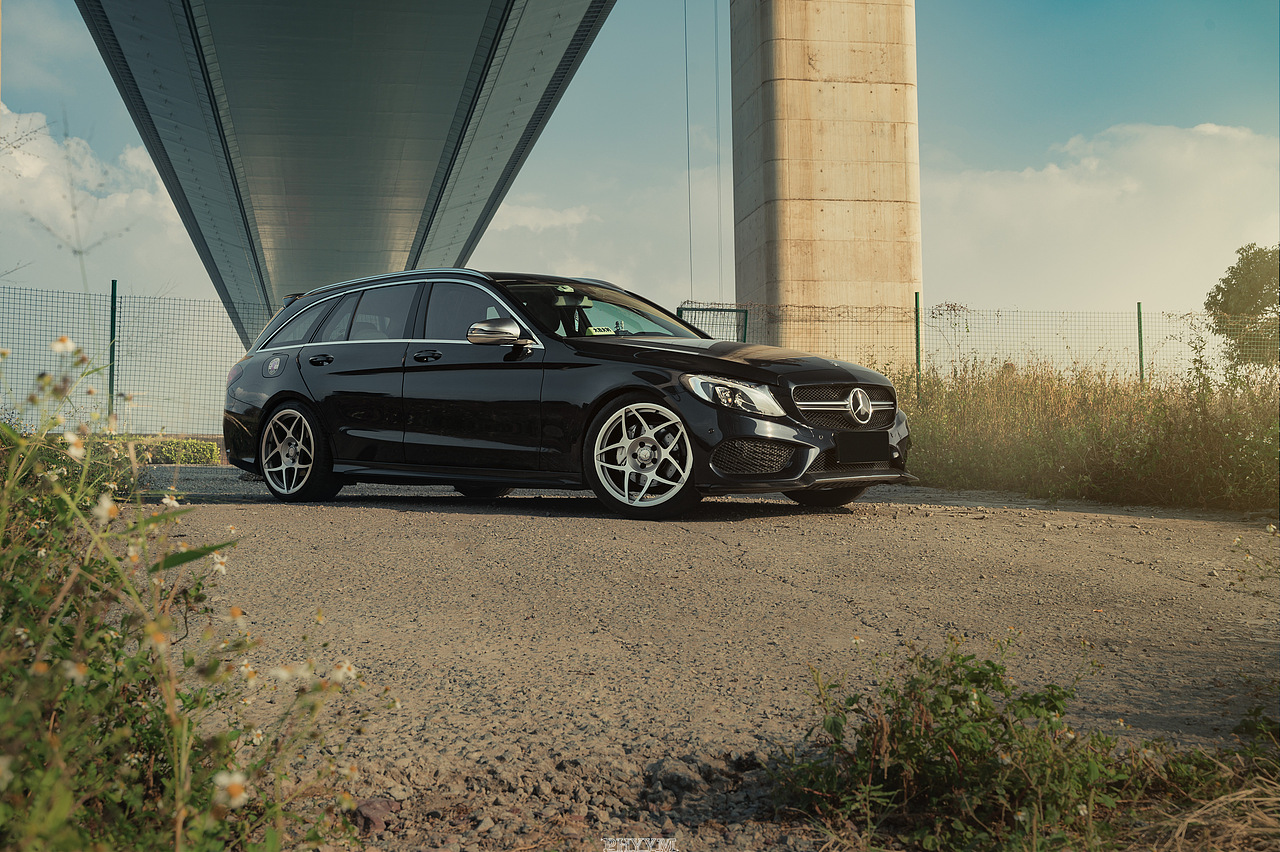 奔驰c200 旅行车 瓦罐