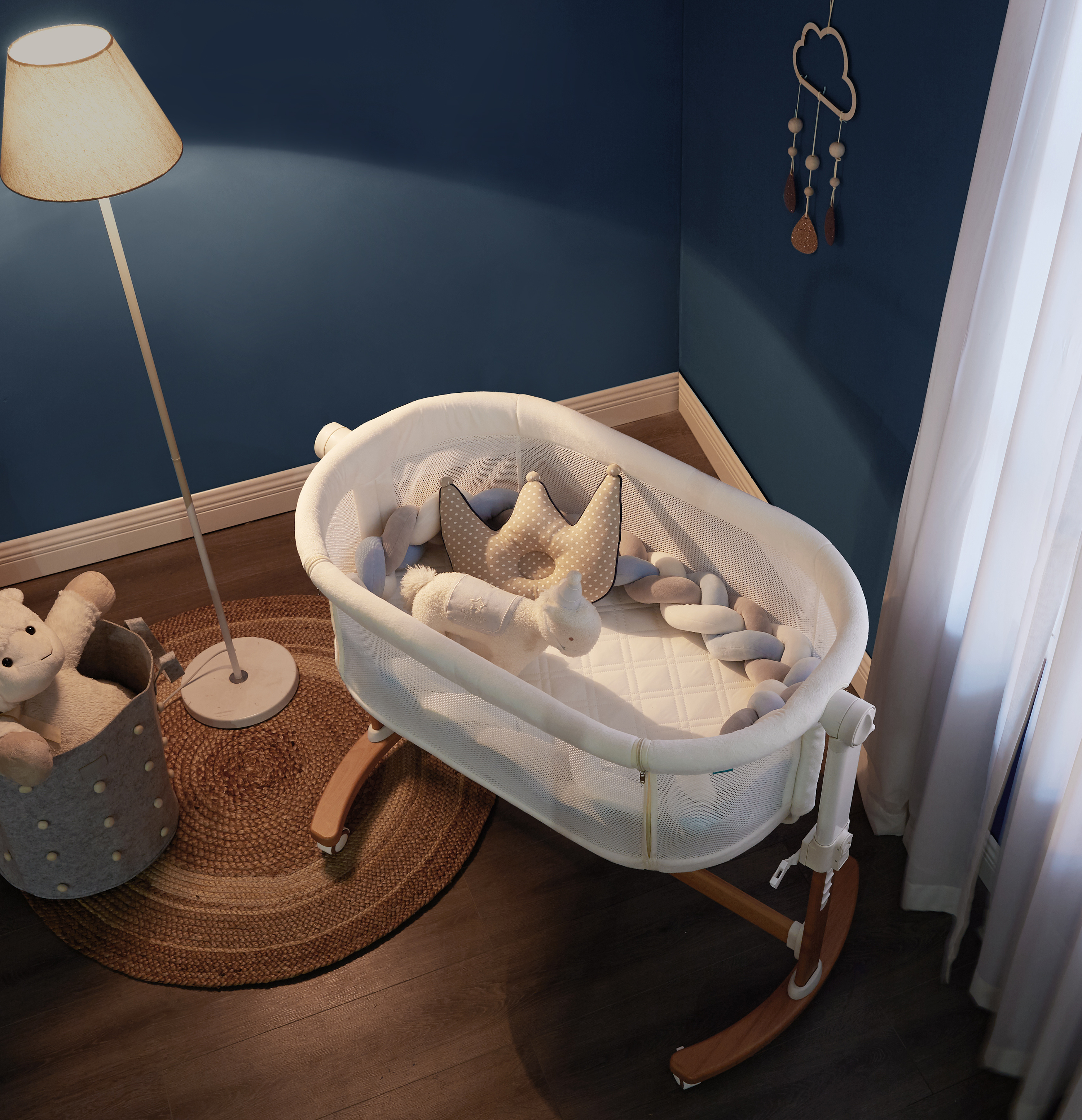 婴儿床——阿宝影视*可优比*蒂爱拍摄合集