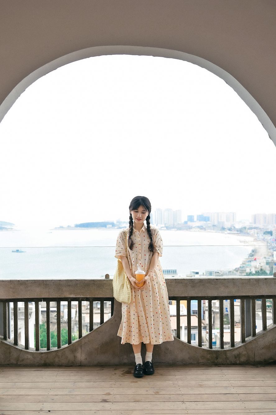 游玩遇上阴天（图ZMzY4Nzk0Mzk2） - 人像摄影 - 站酷设计师张基展原创素材 - 站酷ZCOOL