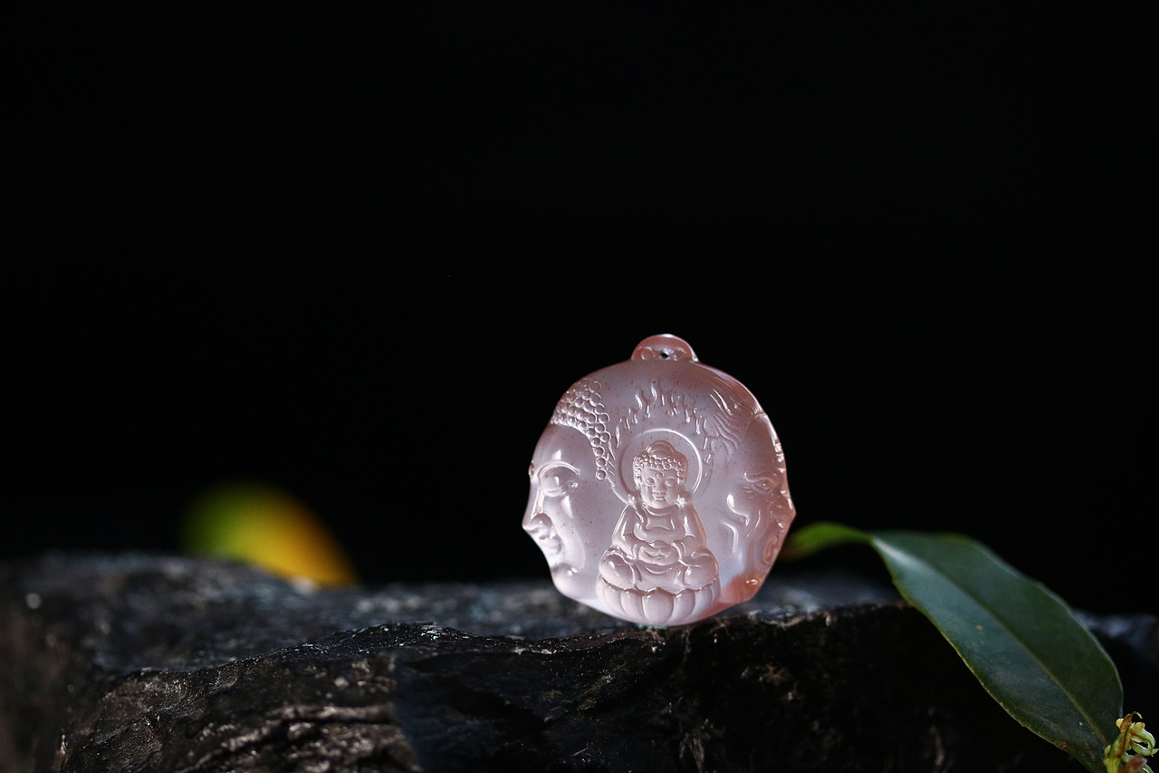 南红摄影----【青春不知笼中鸟,岁月深处又相逢】