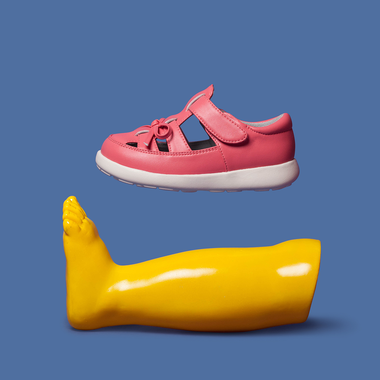 童鞋拍摄创意（图ZNDQ0MzI2ODQ=） - 产品摄影 - 站酷设计师阿金1108原创素材 - 站酷ZCOOL