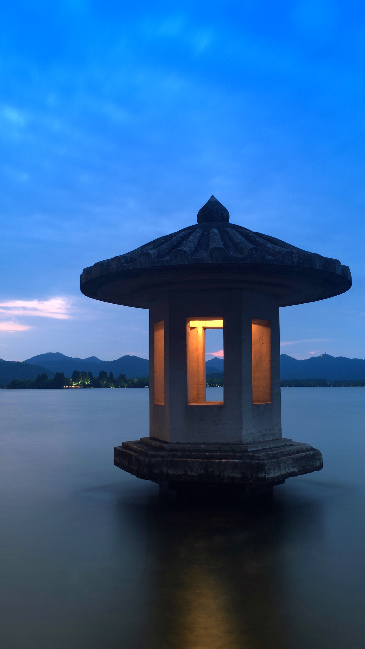 夜色阑珊翠光亭赏景手机拍照小作一组!