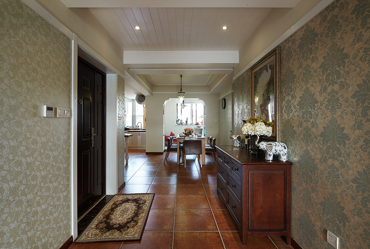 沈阳方林装饰龙湖西府原著150平港式风格装修案例图