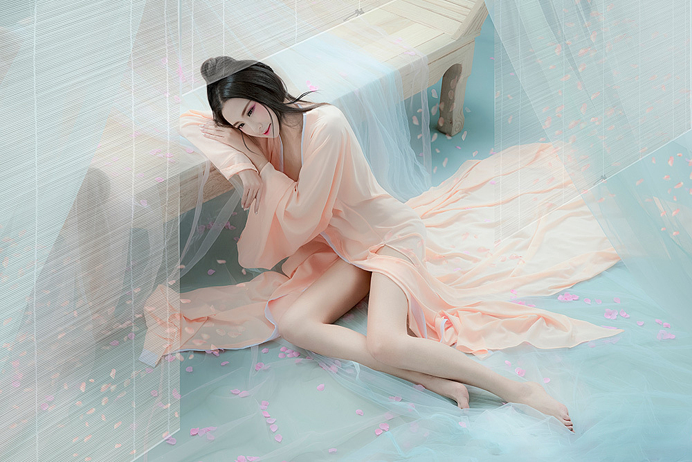 限量区（图ZMjI0NTg4MTgw） - 品牌 - 站酷设计师凤鸾阁古装摄影原创素材 - 站酷ZCOOL