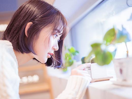 冬日（個(gè)人主頁(yè)-ZMjU5MjQ2MDQ=） - 人像攝影 - 站酷設(shè)計(jì)師ALI阿梨原創(chuàng)素材 - 站酷ZCOOL