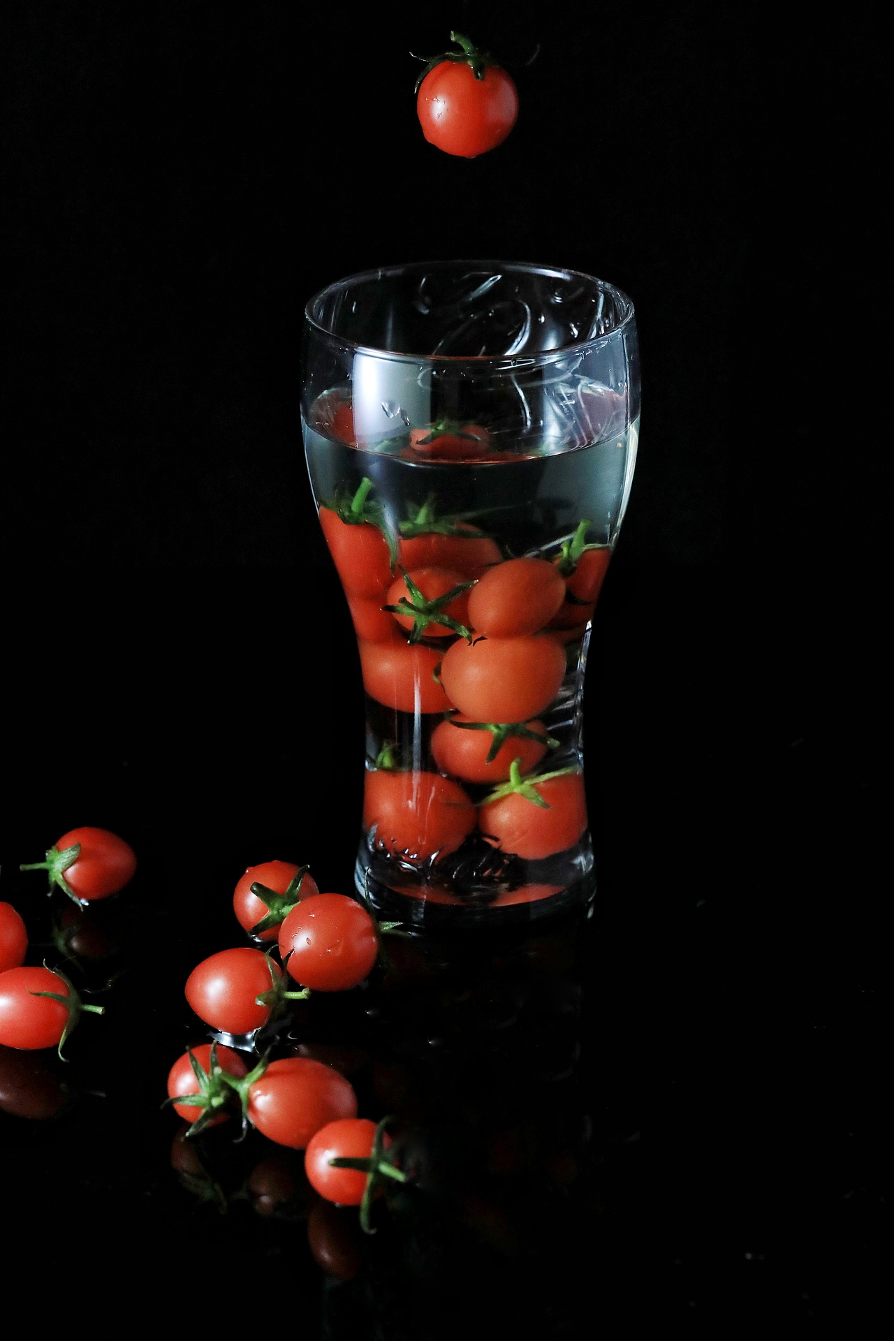 圣女果（图ZMjQ1NjUxNzMy） - 产品摄影 - 站酷设计师雁过拾光原创素材 - 站酷ZCOOL