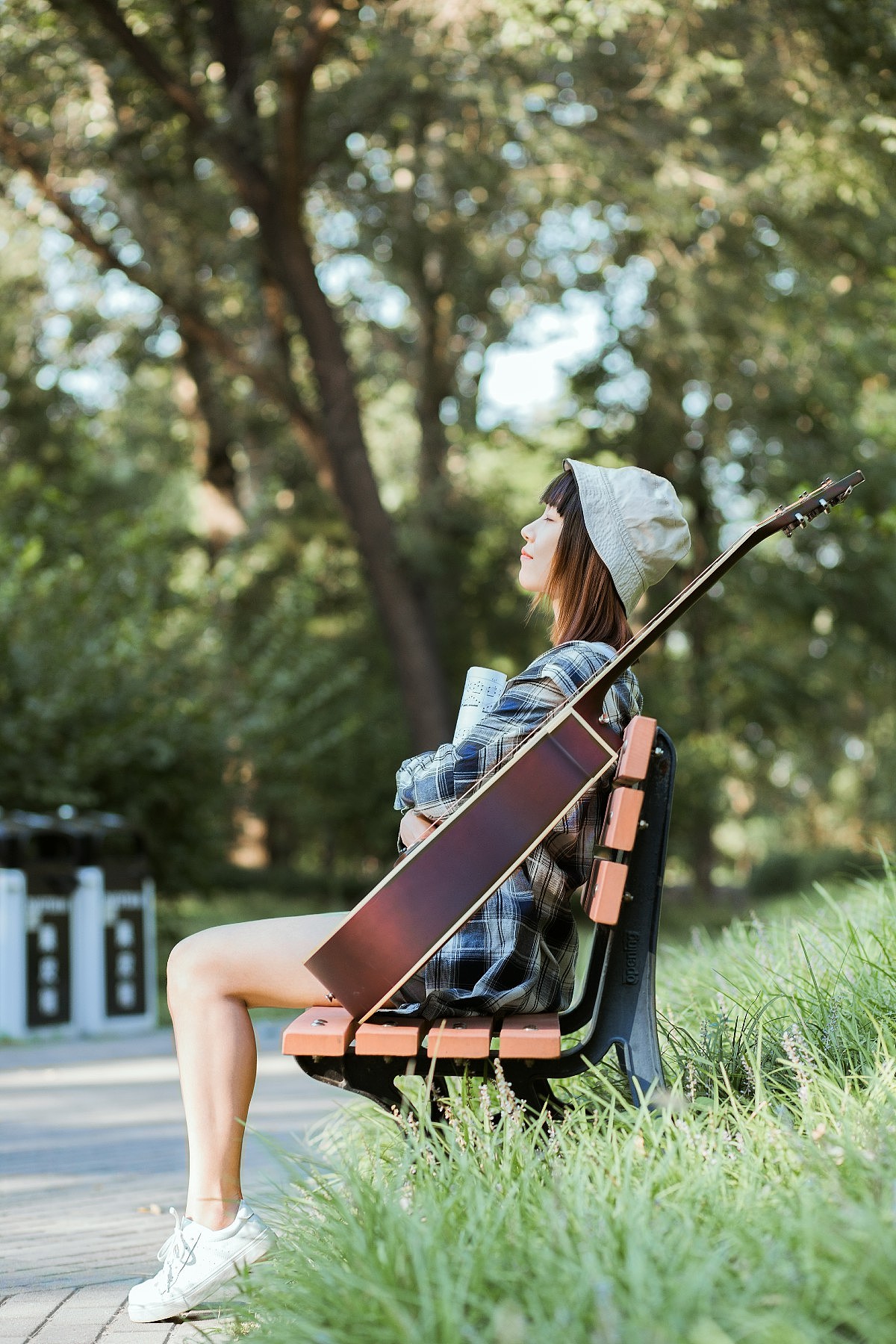 夏天,你好,我要给你唱首歌