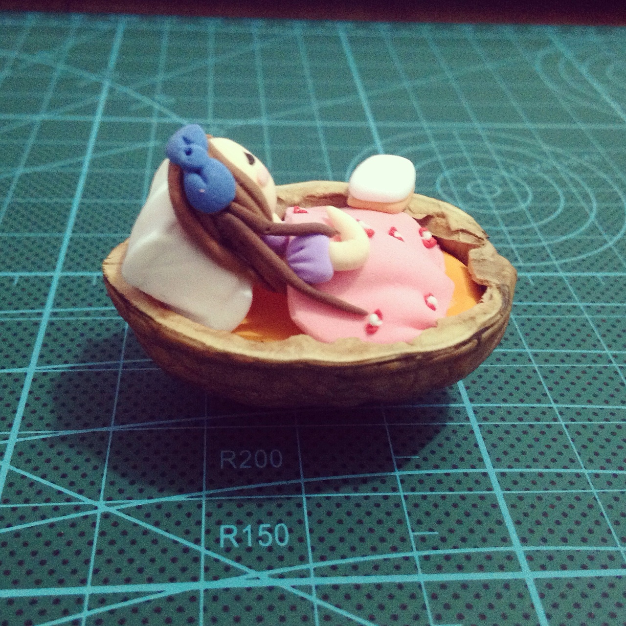 超輕粘土拇指公主（圖ZMjAxOTEzNTY=） - 手辦/模玩 - 站酷設(shè)計(jì)師嚴(yán)聆原創(chuàng)素材 - 站酷ZCOOL