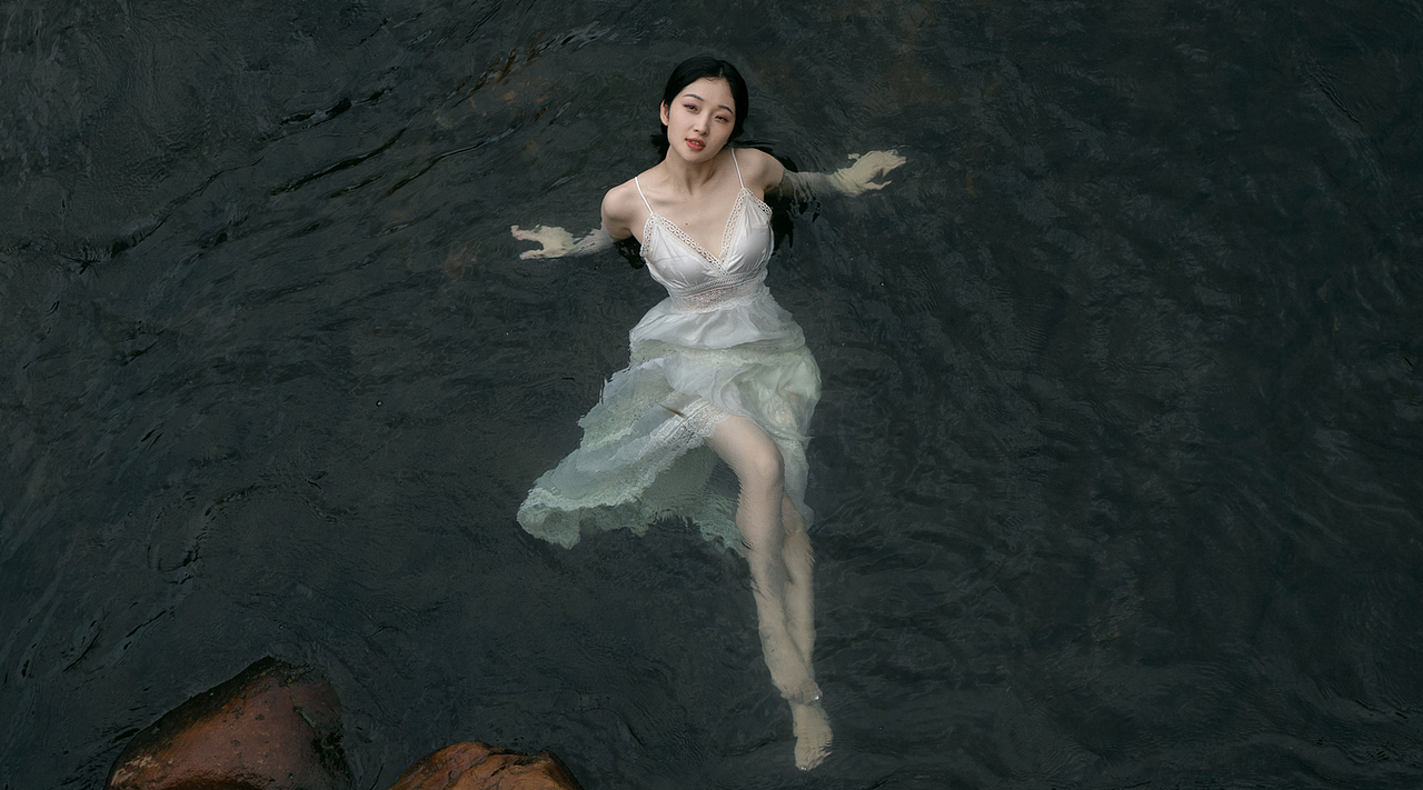 吉艾黑柔镜 朦胧电影感