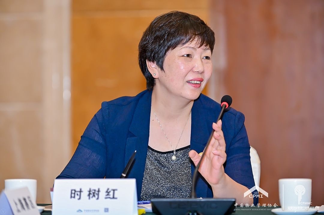 会议活动跟拍论坛峰会拍摄培训展会宴会生日全家福拍摄