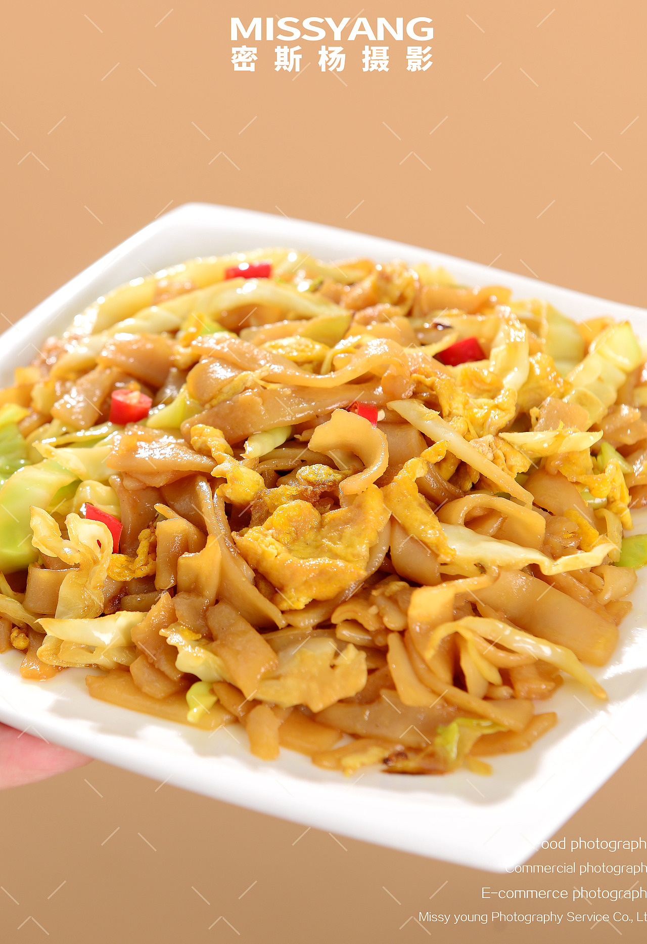 鲜河粉炒河粉|美食摄影|电商摄影|速食拍摄×郑州密斯杨（图ZMjk3MTY2NjQw） - 美食摄影 - 站酷设计师密斯杨摄影原创素材 - 站酷ZCOOL