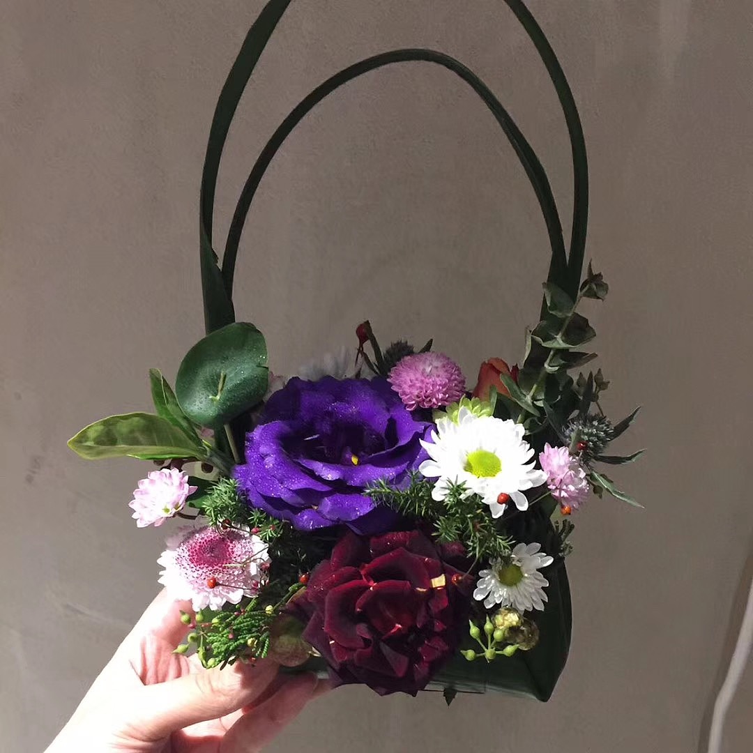 第一次插花作品（图ZMTY5NzI1OTEy） - 其他手工艺 - 站酷设计师wuli黑原创素材 - 站酷ZCOOL