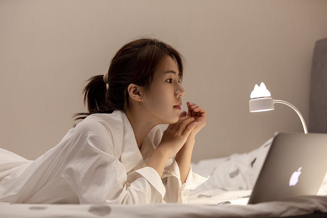 品牌案例丨3life 叁活 猫咪台灯(含橱窗视频)