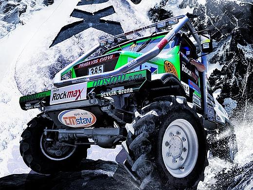 越野车广告合成海报