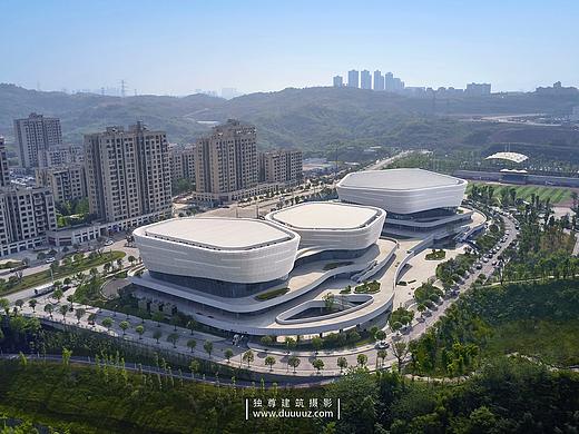独尊建筑摄影：渝北健身中心