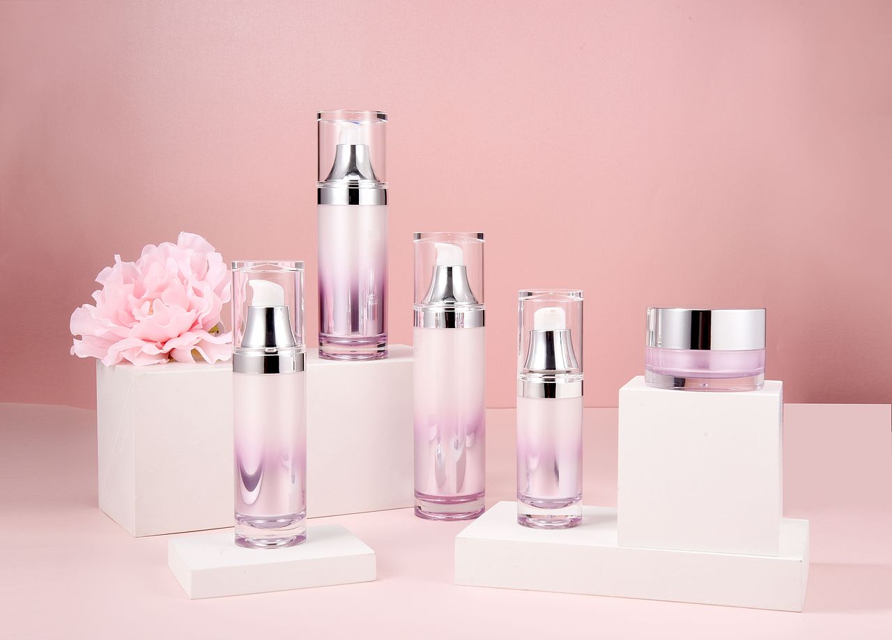 化妆品瓶子拍摄（图ZMjE5NjIwOTYw） - 产品摄影 - 站酷设计师咔鹏摄影原创素材 - 站酷ZCOOL