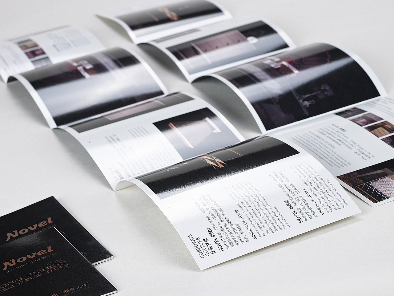 樂華家具，折頁設(shè)計與印刷（圖ZMjI1MTIxMTI=） - 書籍/畫冊 - 站酷設(shè)計師AAllen原創(chuàng)素材 - 站酷ZCOOL