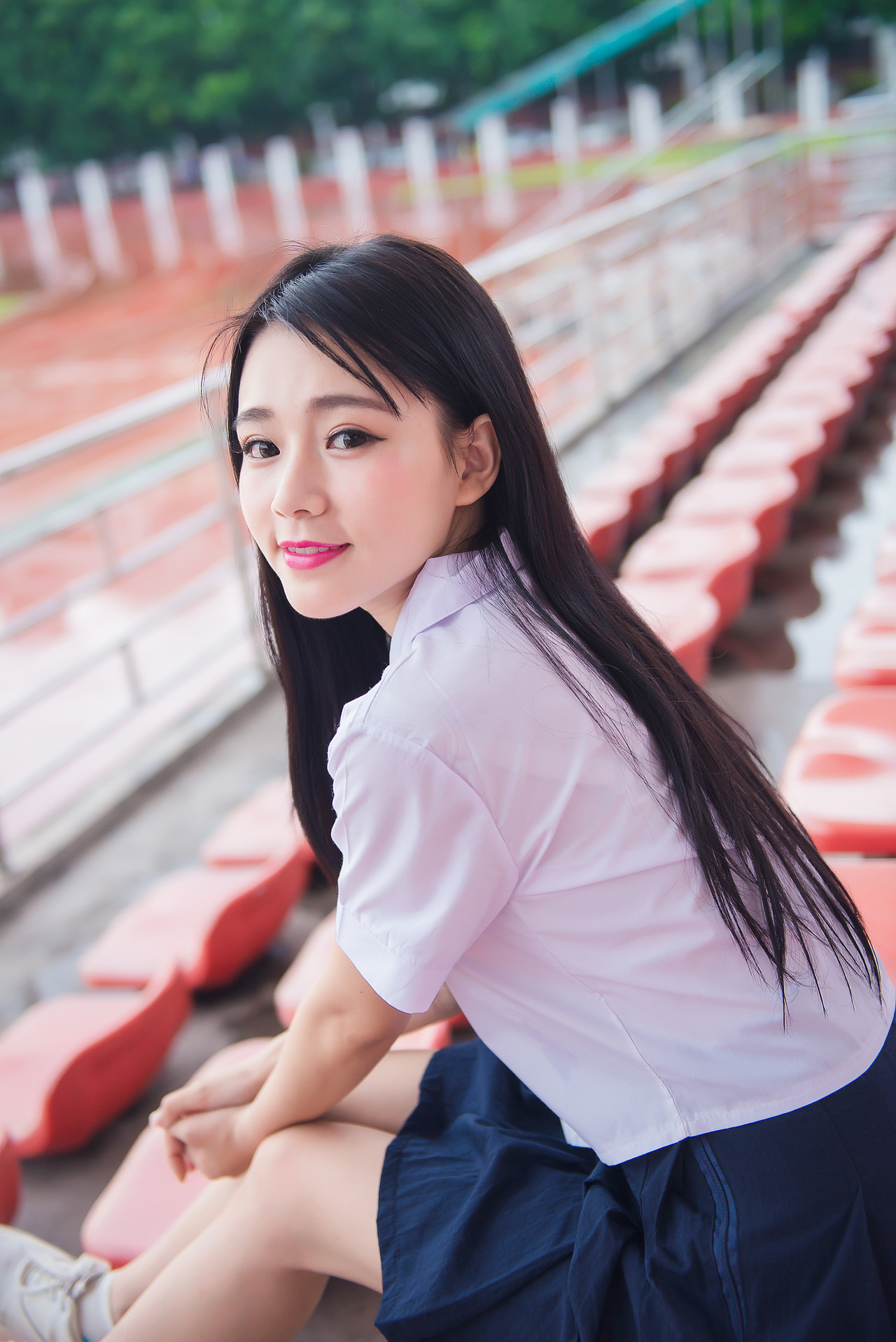 陰天假期（圖ZNTQxOTg2MTY=） - 人像攝影 - 站酷設(shè)計(jì)師大眼祥原創(chuàng)素材 - 站酷ZCOOL