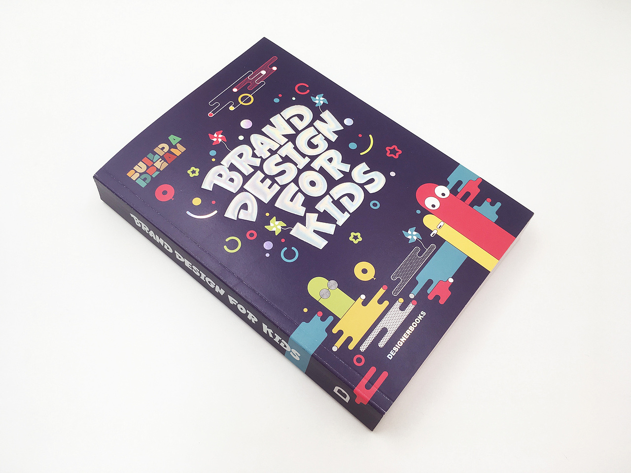 Brand Design For Kids | 儿童品牌设计- 书籍装帧设计