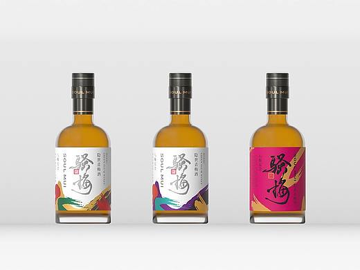 骚梅-隐世青梅酒品牌设计（个人主页-ZNTE5NDA2NzI=） - 包装 - 站酷设计师Hooyon原创素材 - 站酷ZCOOL
