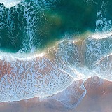 海自潮汐里的头像