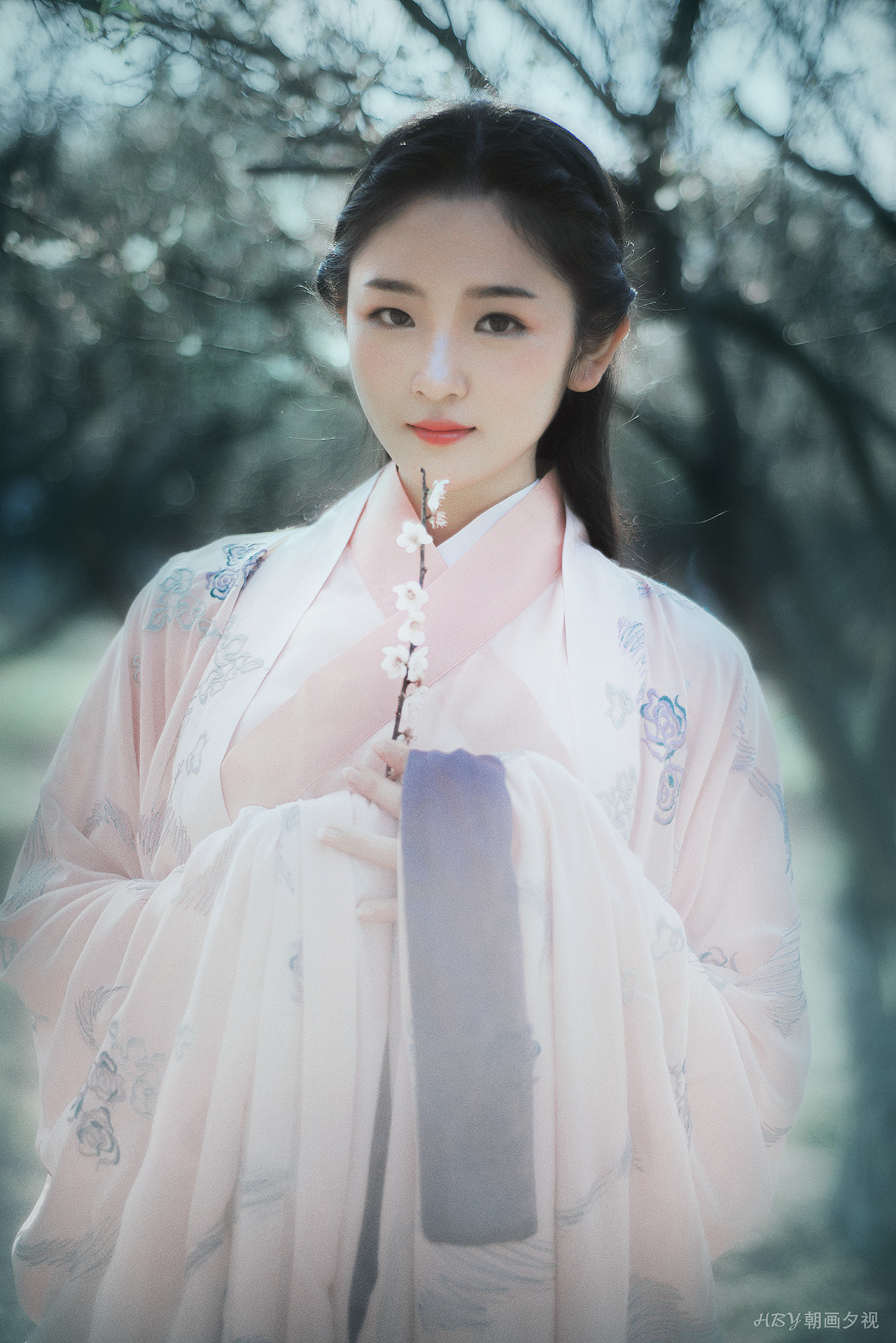 折梅寄相思（图ZNjgyMzczMjA=） - 人像摄影 - 站酷设计师朝画夕视原创素材 - 站酷ZCOOL