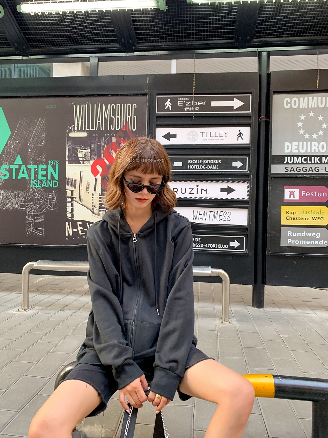 潮牌连帽卫衣纯色卫衣拉链连帽卫衣小清新休闲卫衣