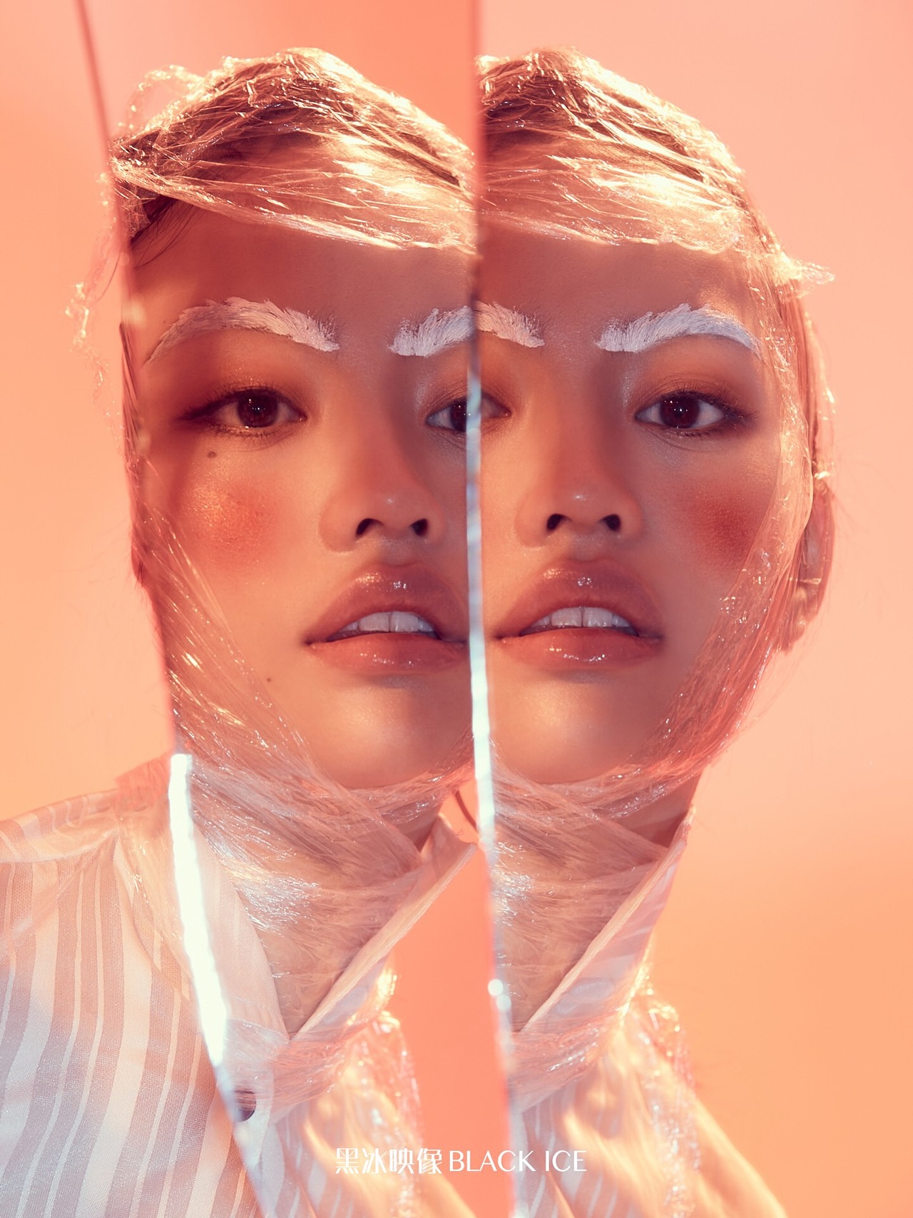 一縷陽光&一面鏡子——人像寫真（圖ZMTc0MzMyMzEy） - 時(shí)尚/藝術(shù)攝影 - 站酷設(shè)計(jì)師攝影師張伍濤原創(chuàng)素材 - 站酷ZCOOL