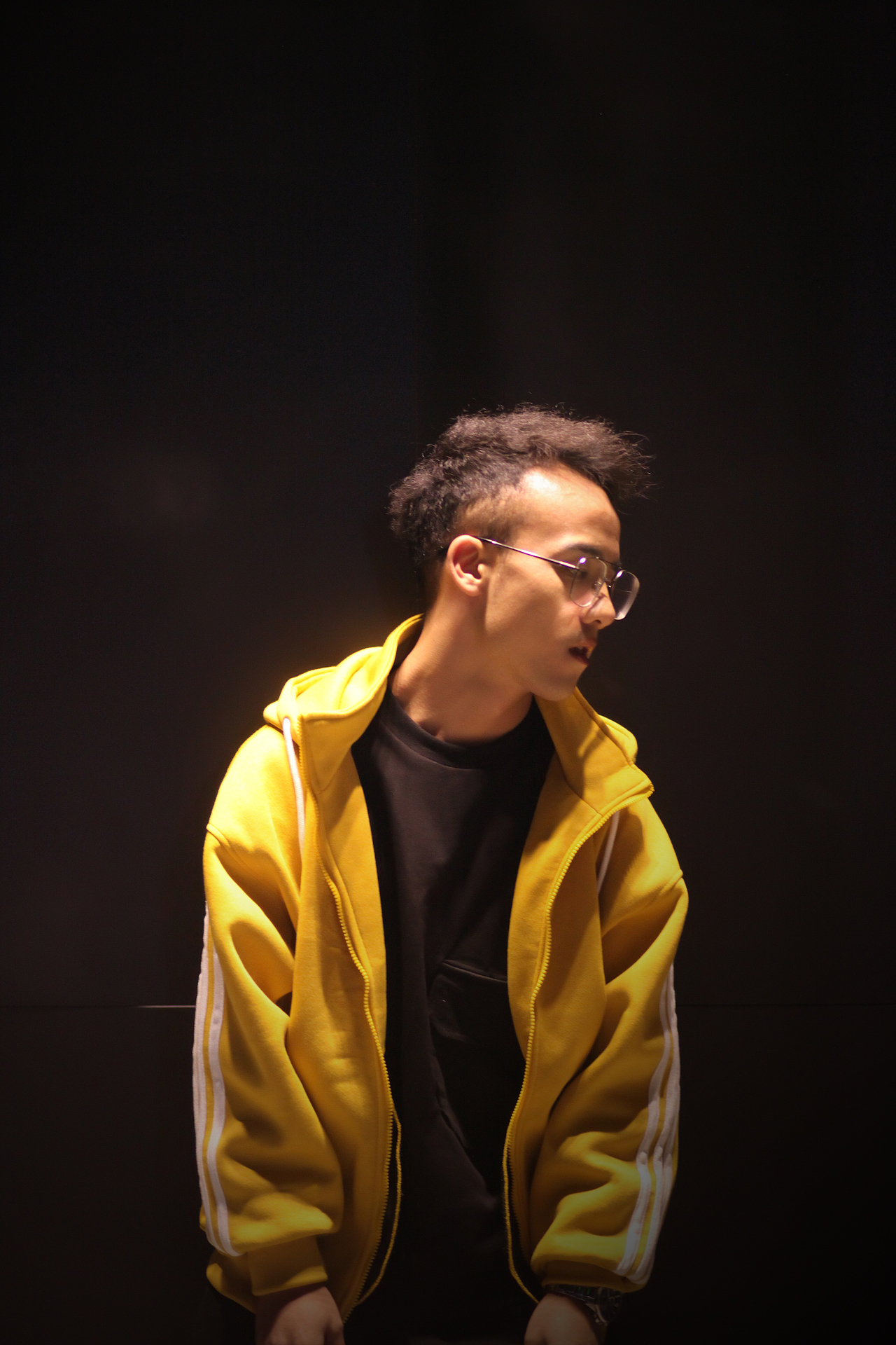 人像，男写真（图ZMTQ3OTkwNjQ0） - 人像摄影 - 站酷设计师Leo阿乐原创素材 - 站酷ZCOOL