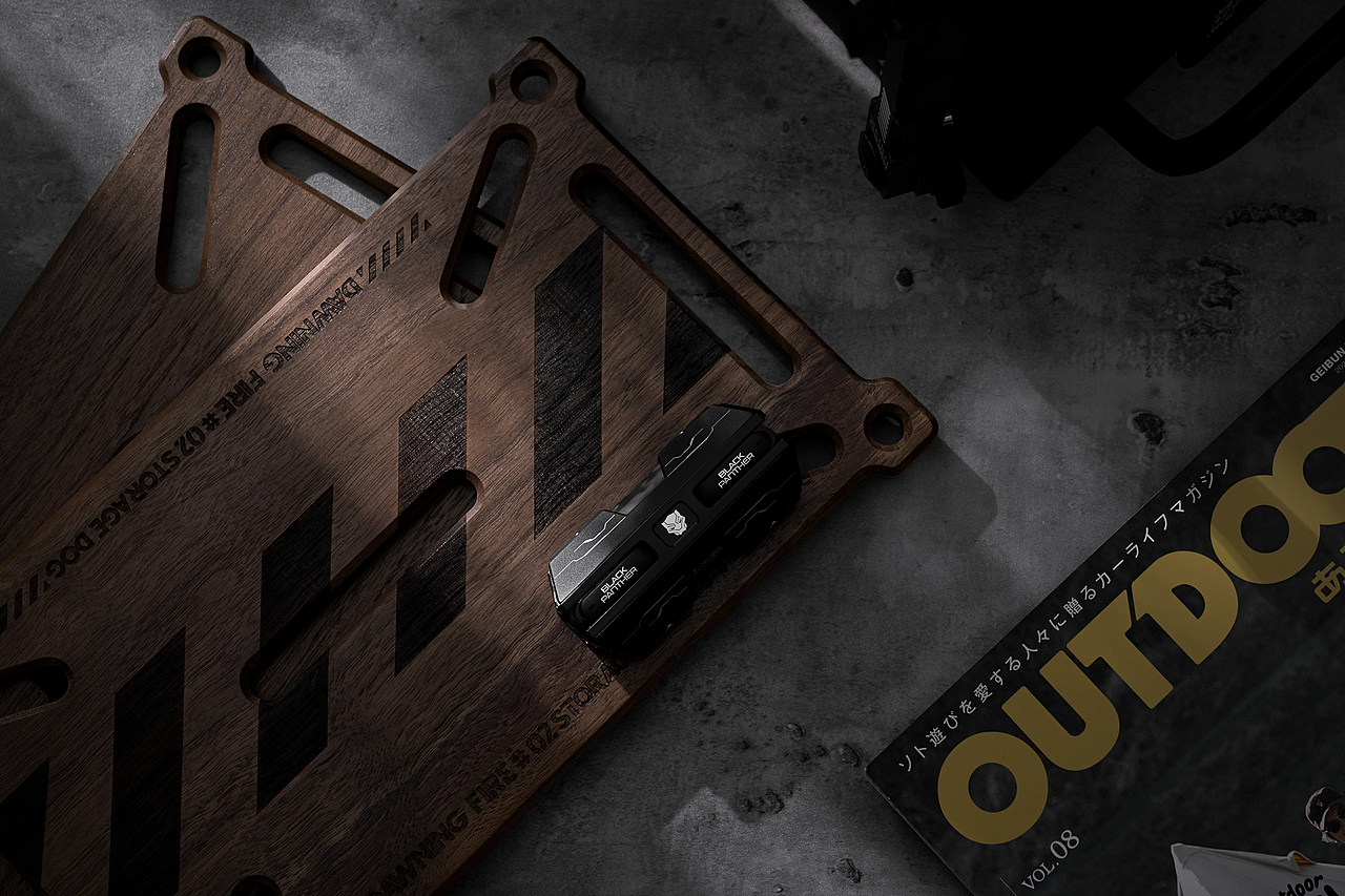 随手拍丨漫威金属TWS耳机