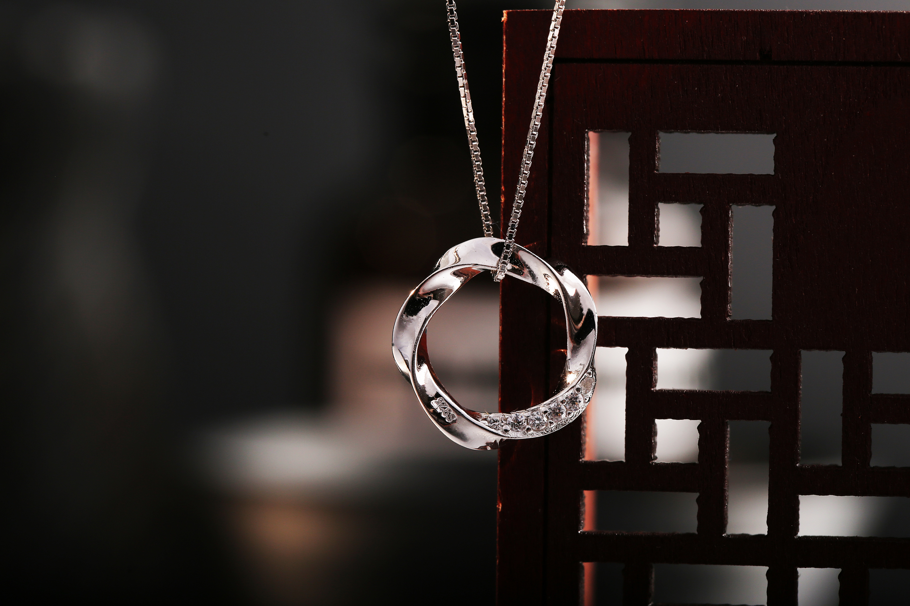 银饰吊坠产品拍摄