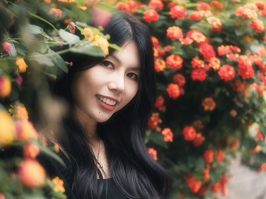 人像摄影｜梦幻花墙