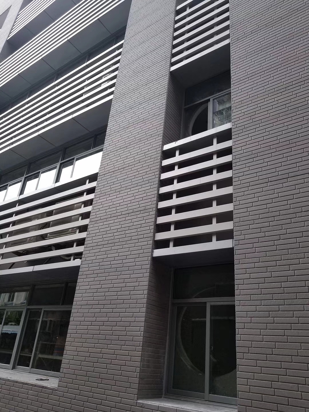 新型装饰纤维水泥板饰面板外墙装饰板